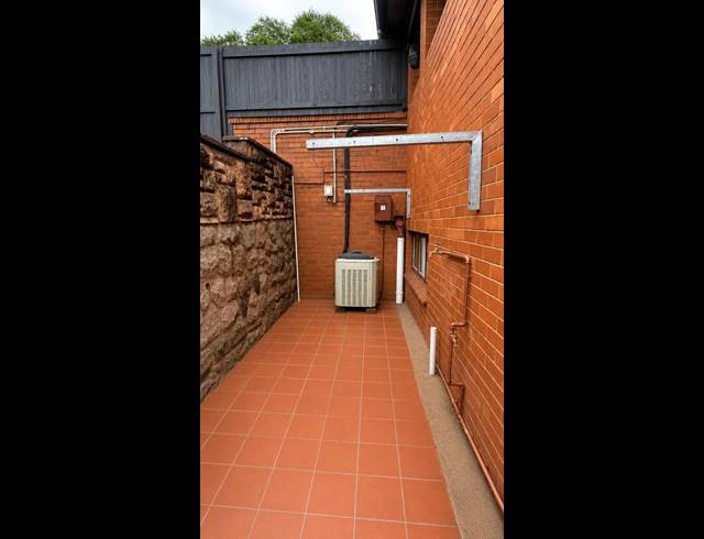 1 BEDROOM PROPERTY TO RENT IN GLENWOOD